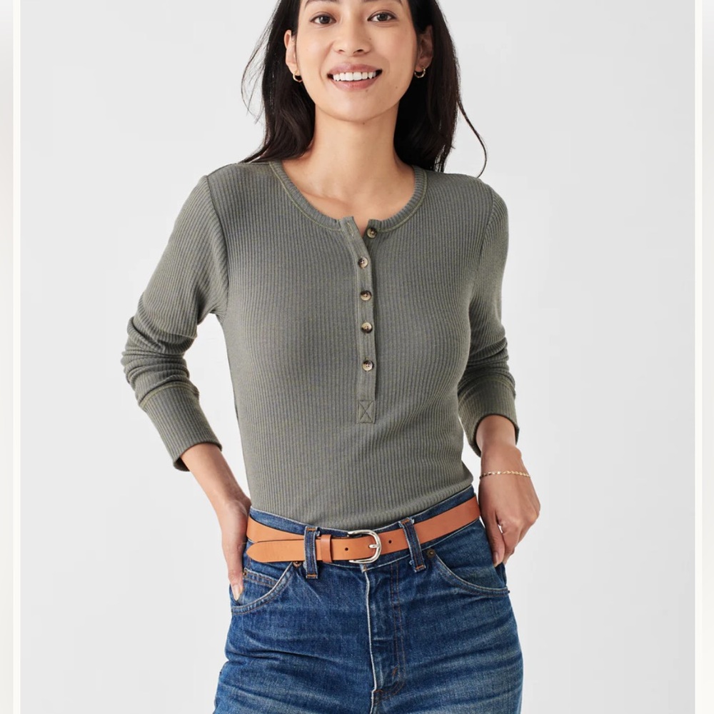 Faherty Women’s Legend Rib Gila Henley